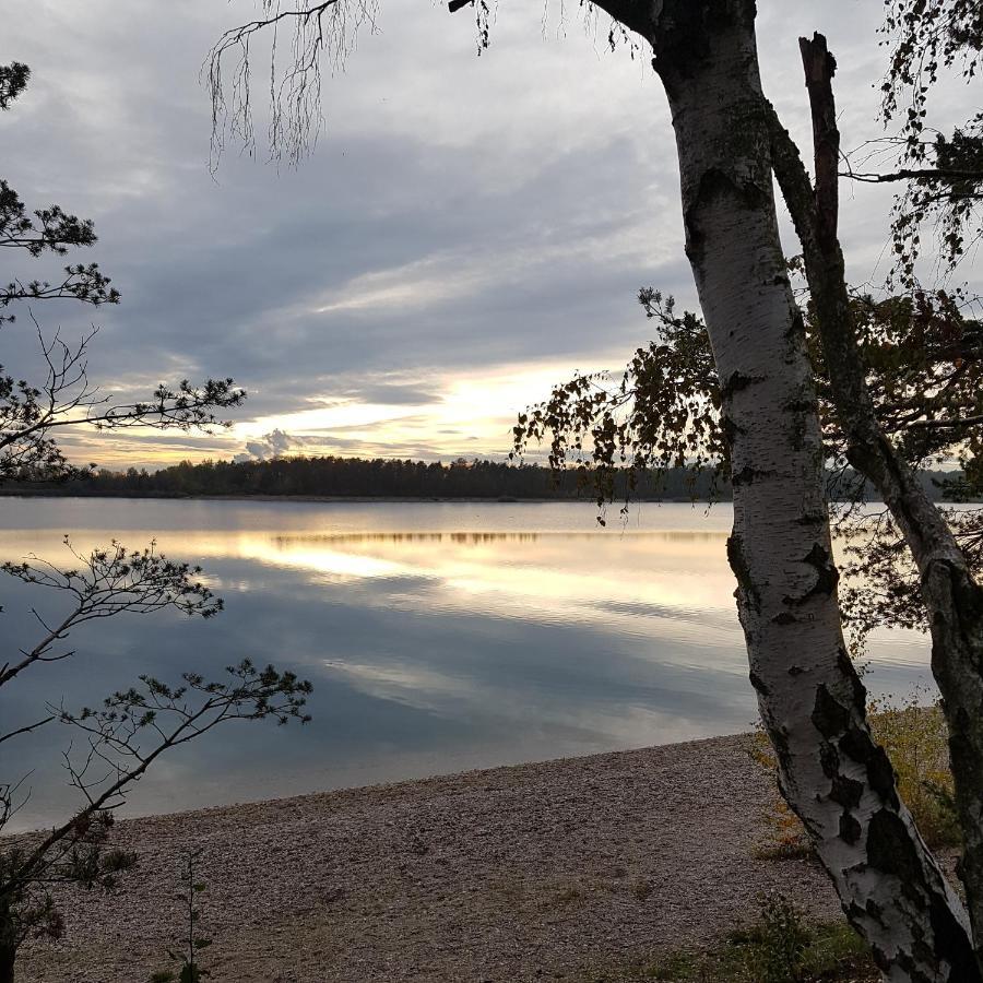 Pool & Lake Holiday Home Markkleeberg Exteriör bild