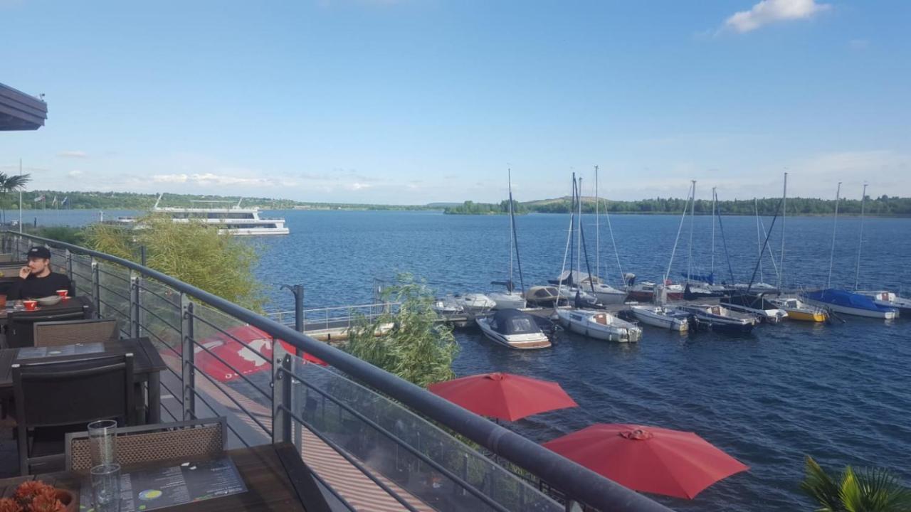 Pool & Lake Holiday Home Markkleeberg Exteriör bild